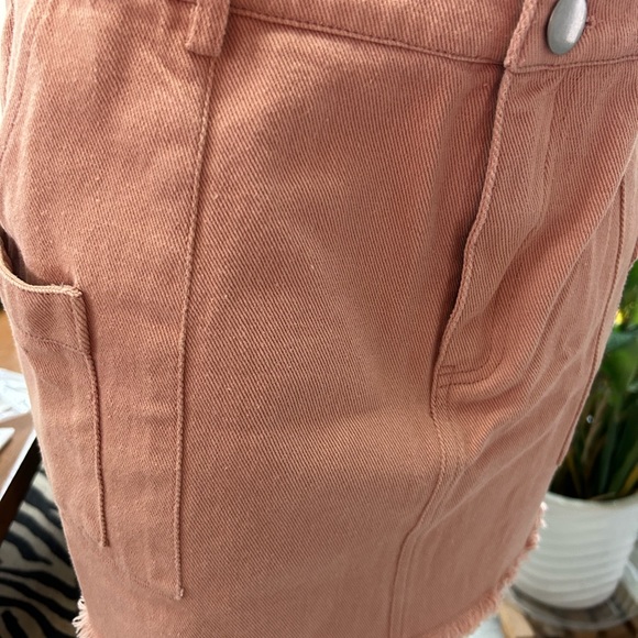 VERY J JUNIOR PINK DENIM SKIRT WITH FRIDGE BOTTOM DBL FRONT POCKET - Picture 6 of 12